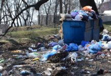 Суд наложил арест на имущество и счета компании, накопившей в городах Свердловской области горы мусора garbage