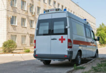 Оперативные службы спасли пассажиров микроавтобуса после аварии в Дагестане 53862674-f86f-46a8-9e0f-da5dc98c90f6-6794f48e