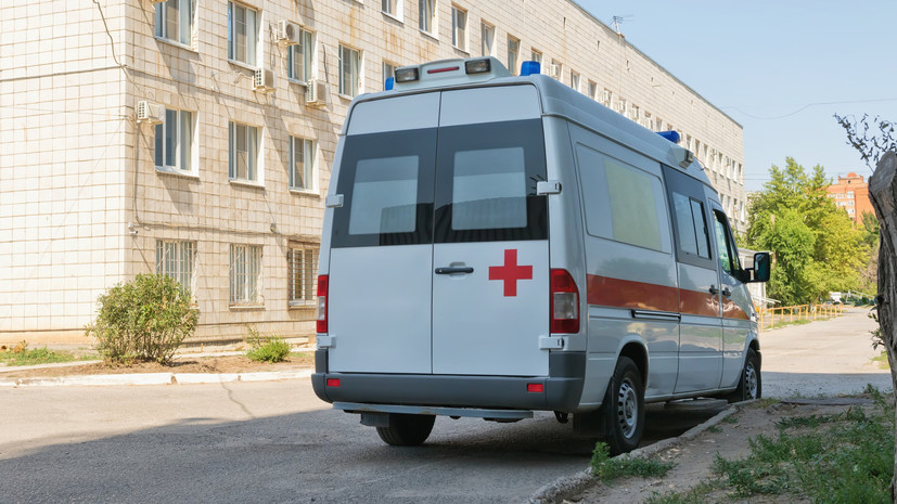 В Дагестане в результате ДТП с микроавтобусом пострадали восемь человек