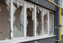 Разрушительный удар по штабу СБУ: эксклюзивные кадры последствий атаки в сердце Киева 29dab5b3-a91b-46fa-8c7f-8adc92f97d4f-67b8963d