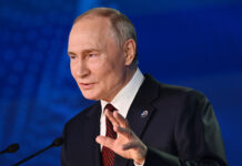 Насыщенный график работы президента России 5 декабря 80a4e0f1-eebf-426e-a46e-fdc4d6b7ff5b-67a4c0c0