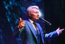 Николай Басков остается верен своему призванию певца, несмотря на успех в телепроектах 8850fdea-cb6f-4a97-912f-fd26ac0a8bb9-67be1bef