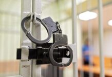 Шокирующий приговор: экс-офицер осужден за предательство Родины и диверсию в Челябинской области 990f0c39-1a16-4ab5-8d0c-273a7c030b75-67bdb0f3