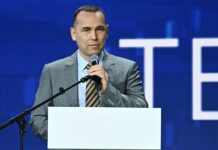 Курганский губернатор Шумков отметил важную роль сотрудников органов безопасности a6b9b285-6d87-4252-aadb-e3f4a75ff113-67b87b5f