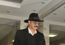 Михаил Боярский блистательно выступил в театре после медицинского обследования 095e6ea1-2687-4fa5-ac67-369e7368be25-67d80194