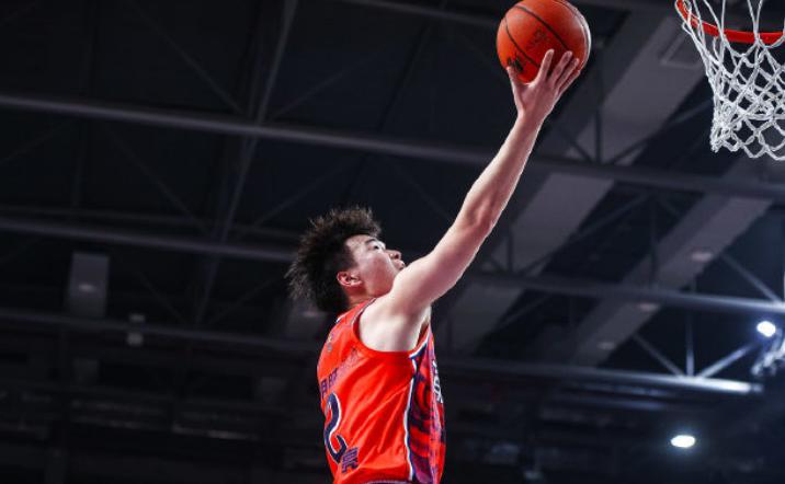 Чжан Синьлян («Гуанчжоу Лунг Лайонс»)