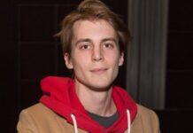 Иван Янковский делится мудрым взглядом на творческий путь 31496f47-a865-4c70-b3df-928be16ab4e1-67ebf5fd