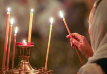 Православная церковь поддерживает научный поиск внеземных цивилизаций Богослужение и чин освящения воды патриархом Кириллом в канун Крещения в храме Христа Спасителя