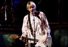 Легендарный рок-музыкант Курт Кобейн увековечен в названии улицы российской деревни 51c5a104-566b-4f28-ab80-f6416b81c667-67d85b84