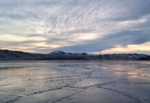 Трагический случай с конькобежцами на озере Байкал 8cc3f457-f080-4e02-9651-ff67eb114e55-67cb57a1