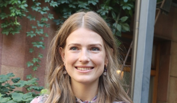 Жену Эрнста подозревают в четвертой беременности