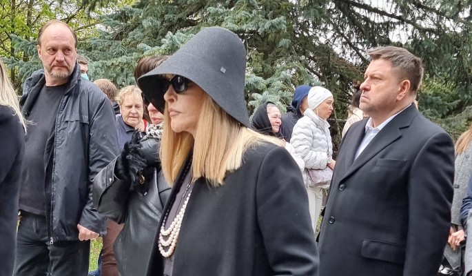 Красноречивее всего: стала известна реакция Пугачевой на изгнание Кравец