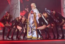 Блестящее преображение Филиппа Киркорова после эстетических процедур d6f878ee-b016-44a6-aaec-cf6fde06bb93-67dbc9e1