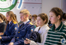 Вдохновляющая встреча будущих юристов с экспертом судебной системы в Свердловской области d7b202af-5483-4a14-b293-0fbdbe8cc357-67e67a07