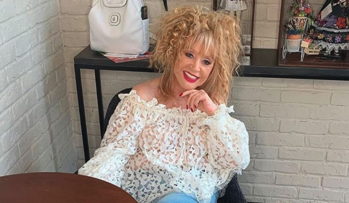 Шансы 75-летней Пугачевой вернуться на большую сцену свели к нулю