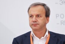 Шахматный конфликт между главой FIDE и чемпионом мира получил новое развитие 495d5aa8-9340-433d-9213-17f7f2603ad7-67f67c9d