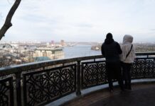 Кремль обозначил позицию по вступлению Украины в Евросоюз 7eac883d-b080-41e2-84ea-a109ee3dc675-680796dd