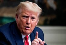 Трамп защищает интересы США и союзников в противостоянии с МУС 85ba3476-8a54-4af0-a408-47c4236b2149-67f8864f