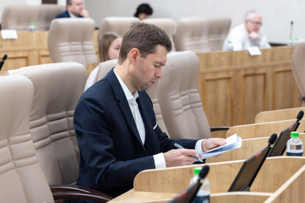 Алексей Вихарев. Семейное или гражданское право: эксперты обсуждают будущее правовой системы России