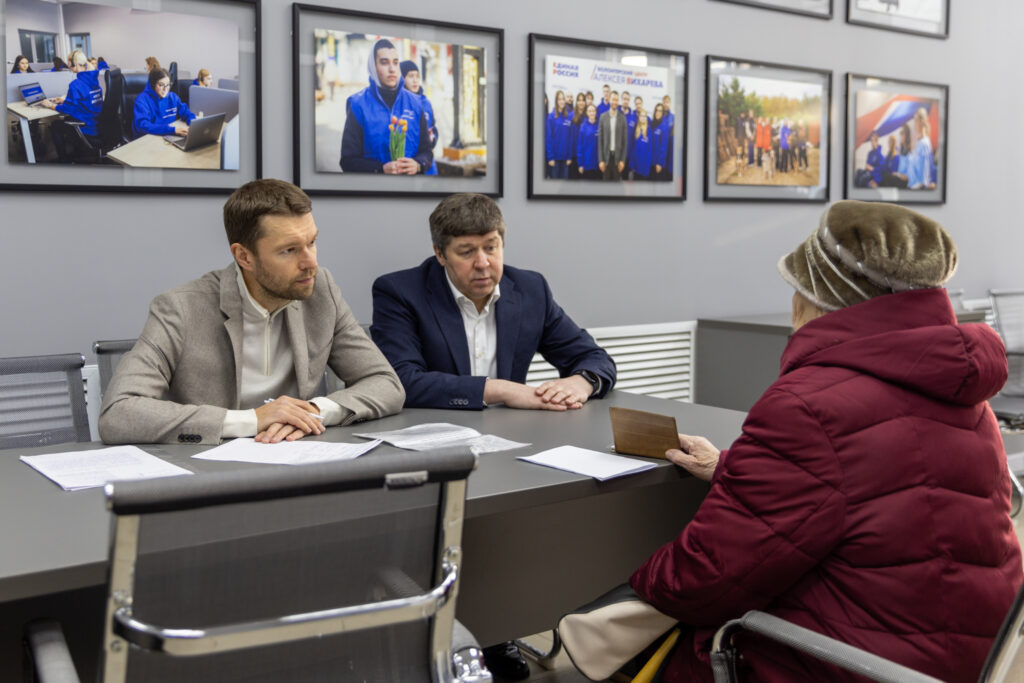 Алексей Вихарев укрепляет волонтерскую помощь в Ирбите