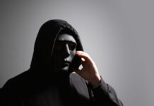 Шокирующие схемы обмана в социальных сетях раскрыл IT-эксперт Зыков bdc73a72-9179-47a7-984f-d7590c9486ed-67f670f3