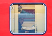 Комфортные путешествия в поездах России с душевыми кабинами beaf52ce-6bf7-41fc-81e8-30307207cea4-67f4cf22