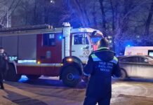 Посетители горящего здания в Москве проявили решительность при спасении c279506a-5389-419c-99e9-0f4e1f0156ed-67faec7a