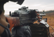 Доброволец ВС РФ выстоял 81 день под шквальным огнем в зоне СВО dobrovolecz vs rf vystoyal 81 den pod shkvalnym ognem v zone svo-politgolos-ru-174071163100-0