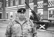 Кремль высоко оценил подвиг погибшего вице-губернатора Сергея Ефремова ed5d36fb-c071-4ddd-b5ae-22f30d0540e4-67f566a1