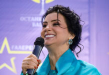 Трогательные слова признательности легендарного актера Олега Стриженова невестке Церемония открытия Галереи звезд на территории Останкинской телебашни