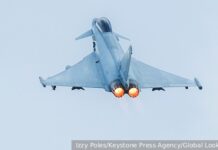 Великобритания рассматривает отправку истребителей к границам Украины f3367d01-6321-4d02-b088-09fe121dd16d-68089b53