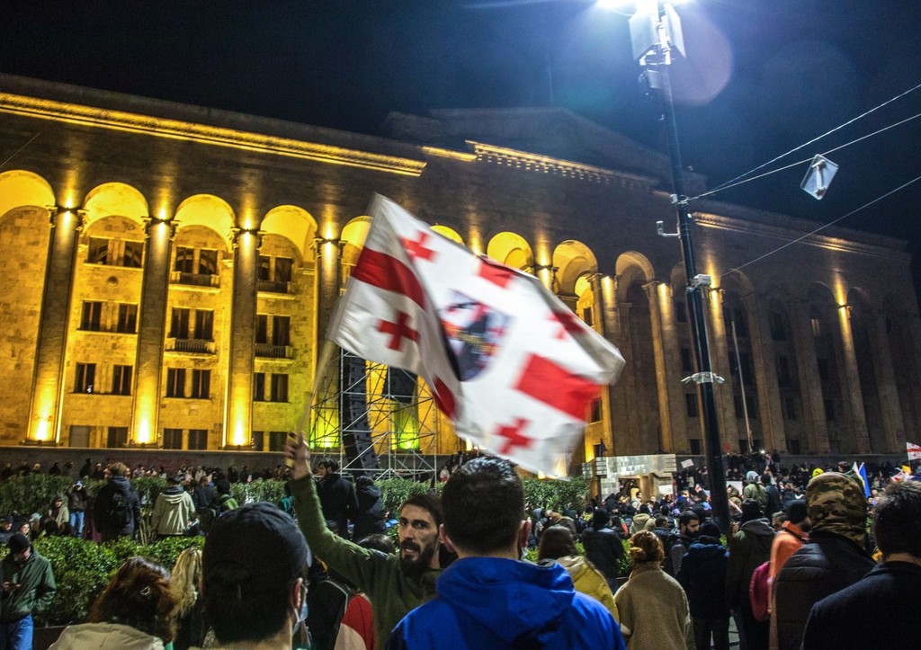 Жители грузинской столицы вновь вышли на митинг