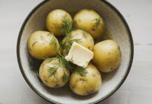 Нутрициолог Хлопова раскрыла неожиданные плюсы варёного картофеля f9869053-13fe-4909-8d5d-77c07ceda58f-68065def