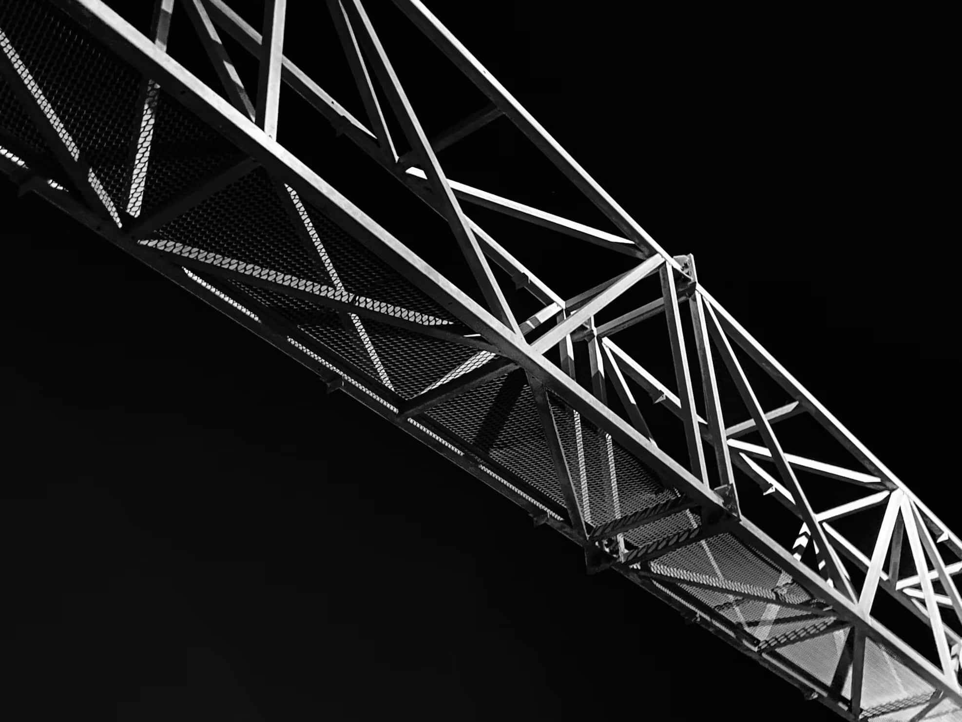 Инновационный метод повышения прочности стальных конструкций-0