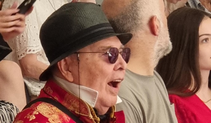 Поместье ушло чужим людям: скандальное завещание Зайцева раскрыли перед похоронами