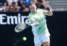 rossijskij tennisist safiullin zavershil vystuplenie na turnire v dubae-politgolos-ru-174052960500-0