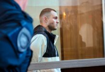 Американский военный Блэк во Владивостоке подает кассацию для защиты своих прав amerikanskij voennyj blek vo vladivostoke podaet kassacziyu dlya zashhity svoih prav-politgolos-ru-174204643700-0