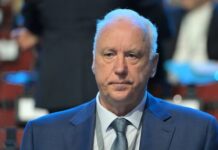 Атака на соратника Тесака из Русского Стяга требует ответа Бастрыкина ataka na soratnika tesaka iz russkogo styaga trebuet otveta bastrykina-politgolos-ru-174281480700-0