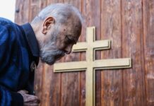 bedros kirkorov obretet pokoj na troekurovskom kladbishhe v moskve-politgolos-ru-174231615600-0