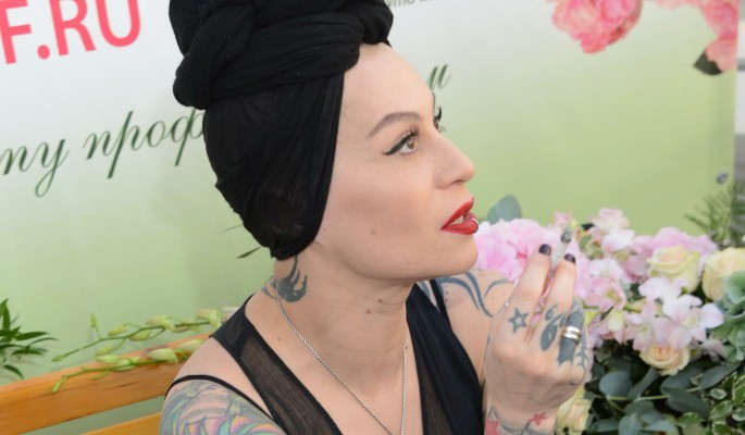 Сергей Соседов о депортации Наргиз: Пусть она посидит в Узбекистане и подумает