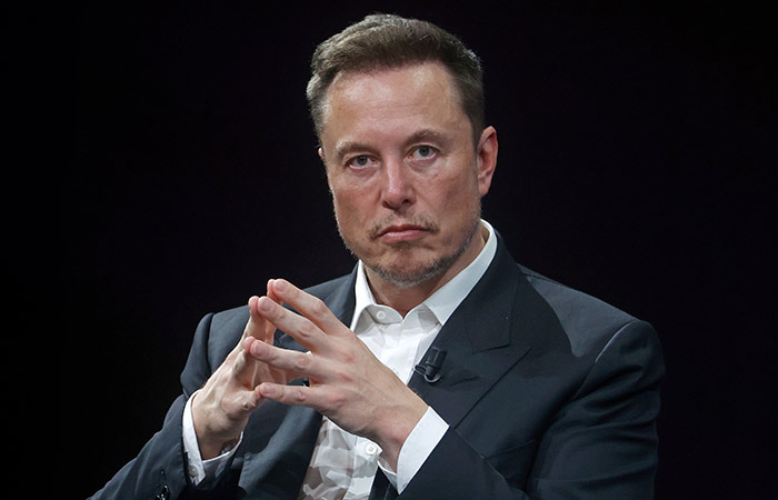 Маск заявил, что астронавты задержались на МКС на 10 месяцев из-за решения Байдена