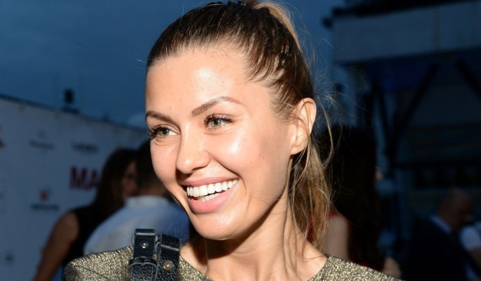 Как поведение перекроившей себя Бони может сказаться на будущем ее дочери