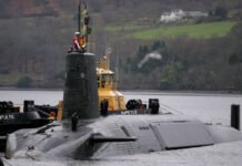 Крис Пэрри о стратегической силе Trident и роли Великобритании в безопасности НАТО kris perri o strategicheskoj sile i roli velikobritanii v bezopasnosti nato-politgolos-ru-174256190900-0