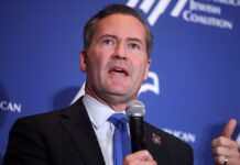 Майк Уолтц и Россия на грани соглашения о перемирии в Черном море при участии США majk uoltcz i rossiya na grani soglasheniya o peremirii v chernom more pri uchastii ssha-politgolos-ru-174293102200-0