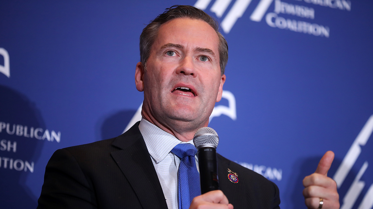 Fox News: Уолтц планирует провести переговоры с РФ по прекращению огня в Черном море