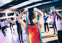 Медвежья походка от Луизы Чанг — ключ к подтянутым рукам и сильному телу medvezhya pohodka ot luizy chang klyuch k podtyanutym rukam i silnomu telu-politgolos-ru-174344121400-0