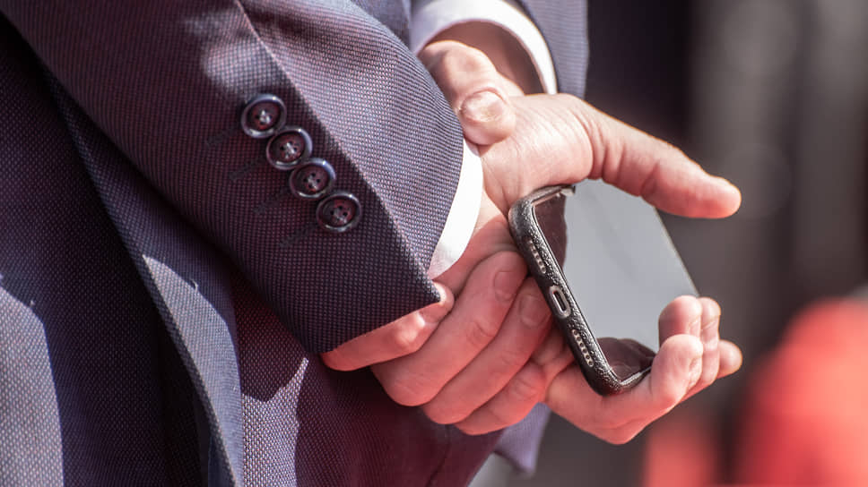 Обновление данных налогового резидентства для повышения эффективности финансовых услуг-0