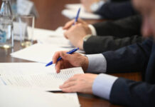 Россия укрепляет правовые позиции ЭБР и Минцифры в сфере интеллектуальной собственности rossiya ukreplyaet pravovye poziczii ebr i minczifry v sfere intellektualnoj sobstvennosti-politgolos-ru-174276918200-0