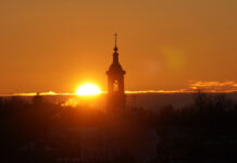 РПЦ и Минздрав России объединяют усилия для поддержки многодетных семей и демографии 03 января 2025 года.Вознесенская церк