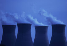 Трамп и Путин в переговорах о Запорожской АЭС и рисках Чернобыльского сценария tramp i putin v peregovorah o zaporozhskoj aes i riskah chernobylskogo sczenariya-politgolos-ru-174223413300-0